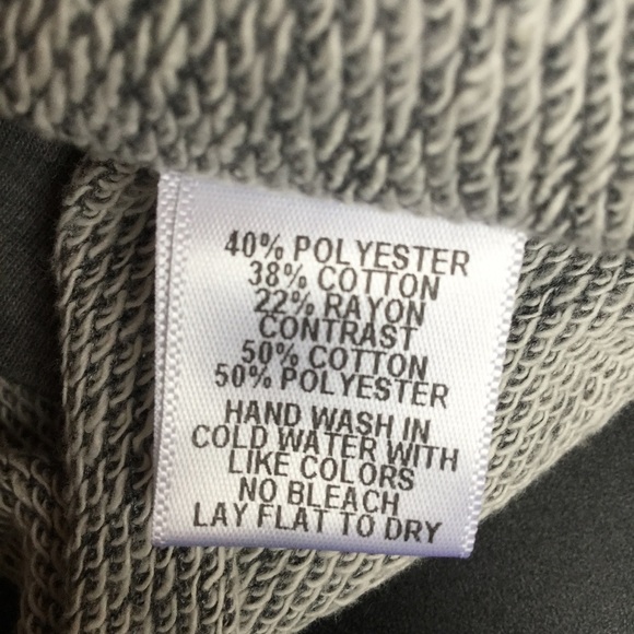 Olivia Moon Gray Top Size XL - Picture 6 of 6